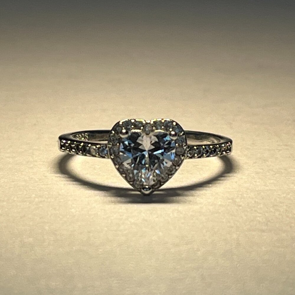 White Heart shape Cubic Zirconia